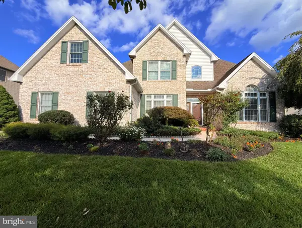 11 Cherish Dr, CAMP HILL, PA 17011