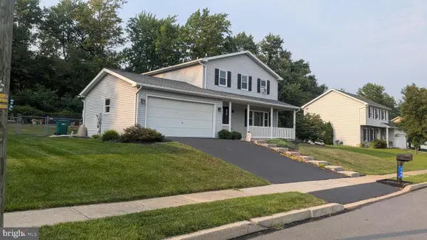 129 Laurel Dr, ENOLA, PA 17025