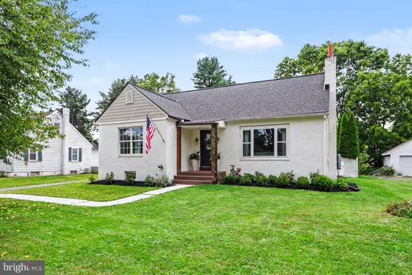 18 Sinclair Rd, MECHANICSBURG, PA 17055