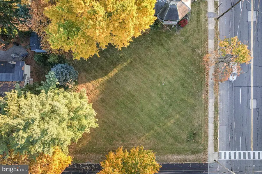 617 S Hanover St, Carlisle, PA 17013 - #2