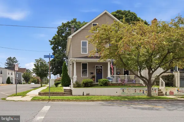 702 Bosler Ave, LEMOYNE, PA 17043