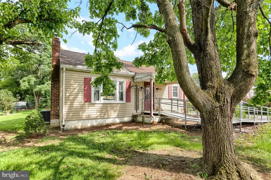 1945 Spring Rd, Carlisle, PA 17013 - #3