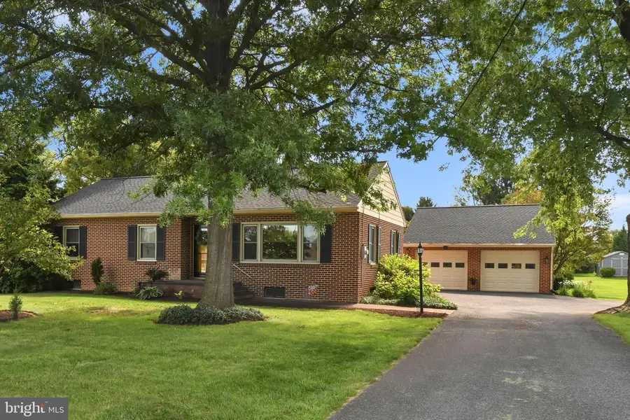 29 Fairfield St, Carlisle, PA 17013 - #2
