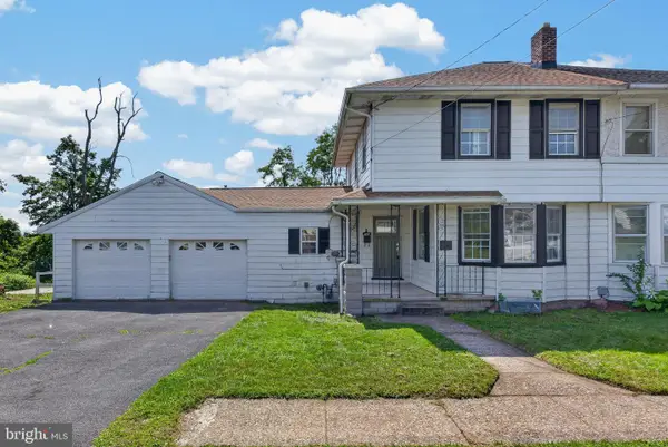 156 E Cumberland Rd, ENOLA, PA 17025