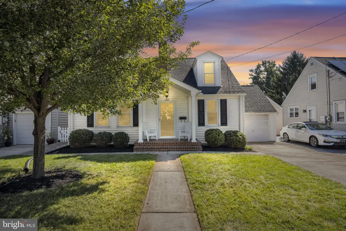 1027 N College St, Carlisle, PA 17013 - #1