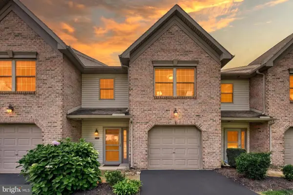 174 Melbourne Ln, MECHANICSBURG, PA 17055