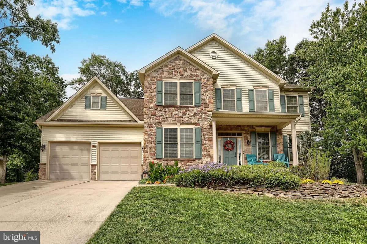 235 Pine Creek Dr, Carlisle, PA 17013 - #1