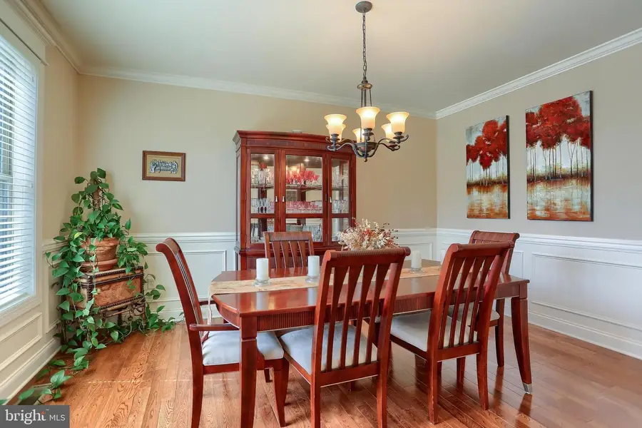 235 Pine Creek Dr, Carlisle, PA 17013 - #2