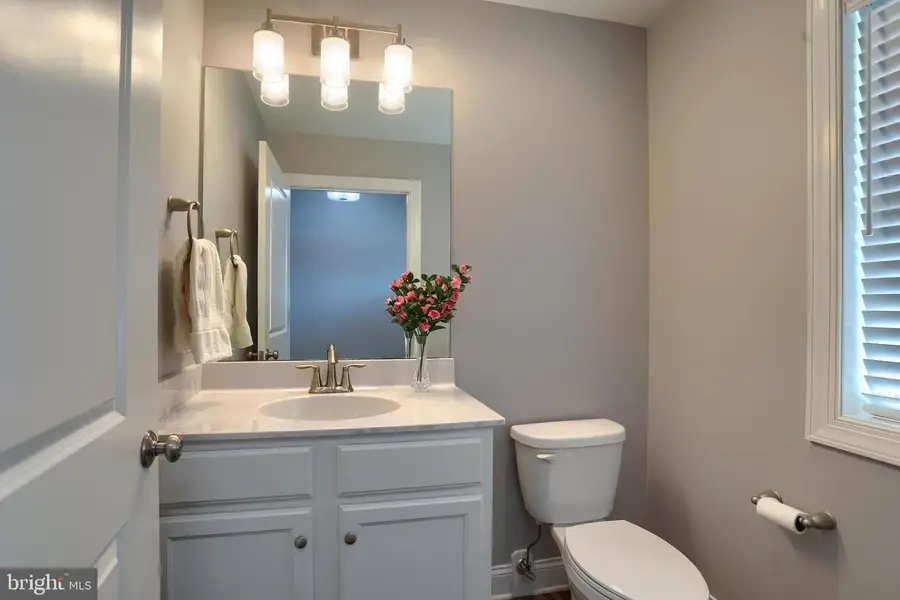 12 Group Court Ct, Mount Holly Springs, PA 17065 - #2