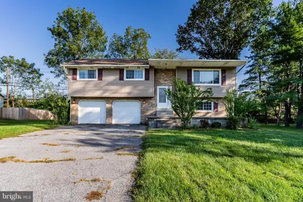 515 Thornwood Ln, CARLISLE, PA 17013