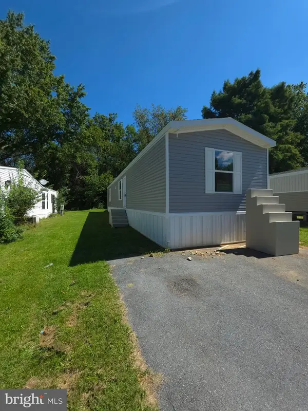 333 Bahama Cir, CARLISLE, PA 17015