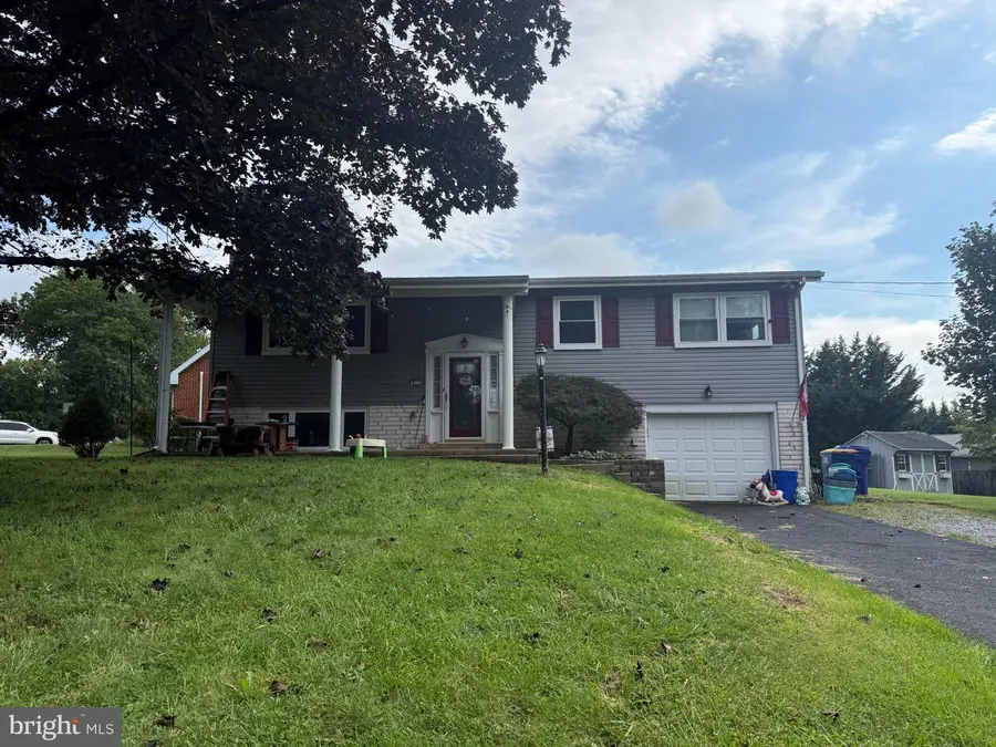 817 Charles Ave, Mechanicsburg, PA 17055 - #2