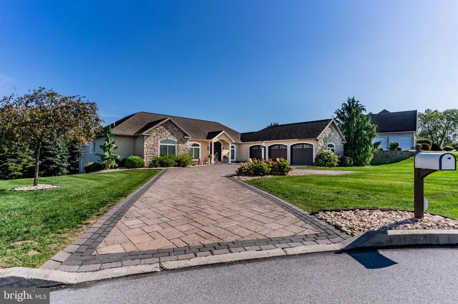 6208 Lookout Dr, Mechanicsburg, PA 17050 - #2