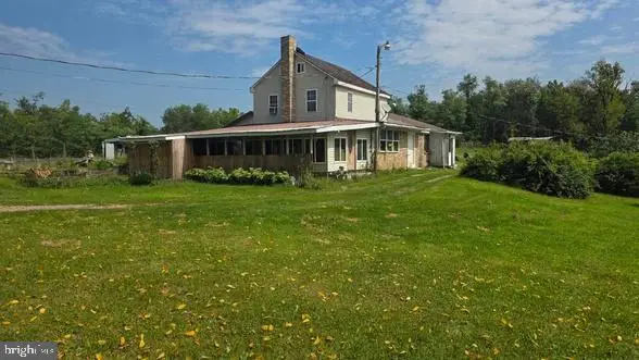 77 Old Barn Ln, Newville, PA 17241 - #1