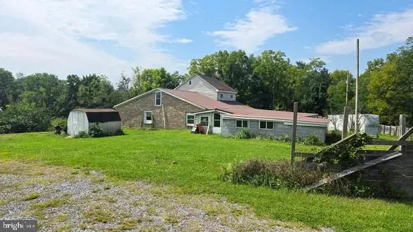 77 Old Barn Ln, Newville, PA 17241 - #2