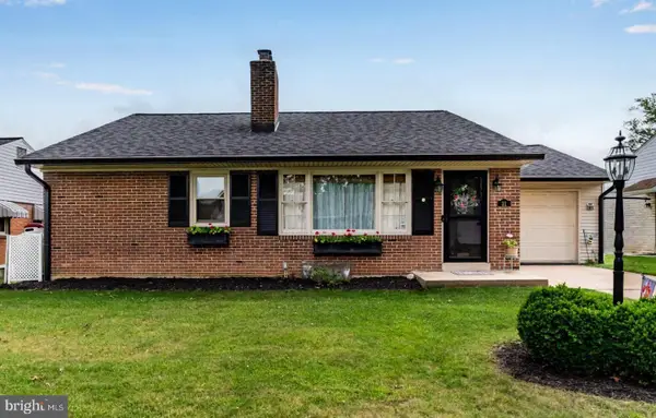 31 Fargreen Road Rd, CAMP HILL, PA 17011