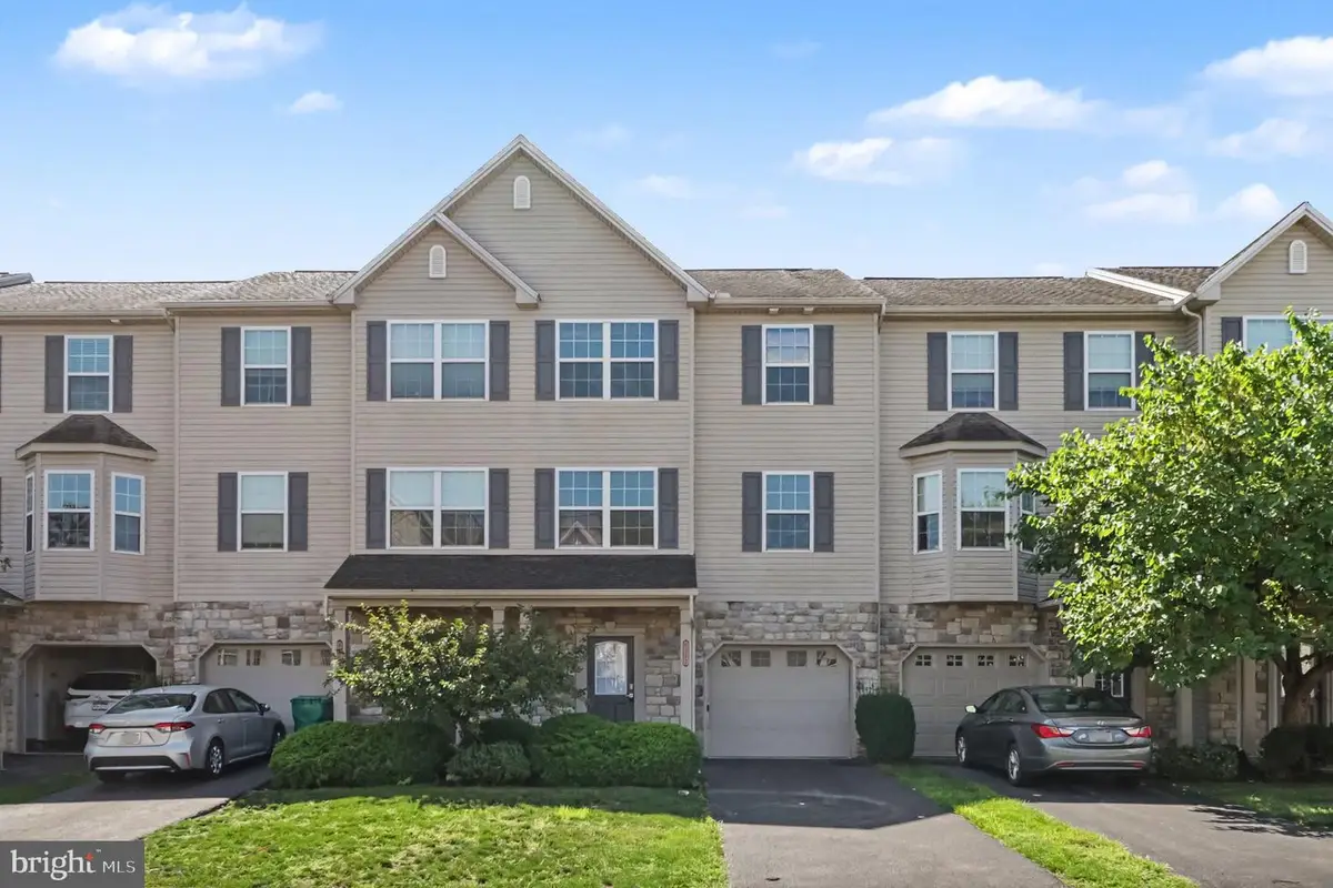 6222 Galleon Dr, Mechanicsburg, PA 17050 - #1