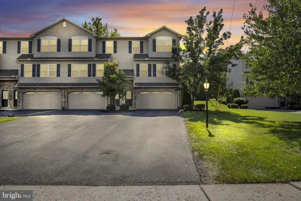 128 Old Schoolhouse Ln, MECHANICSBURG, PA 17055