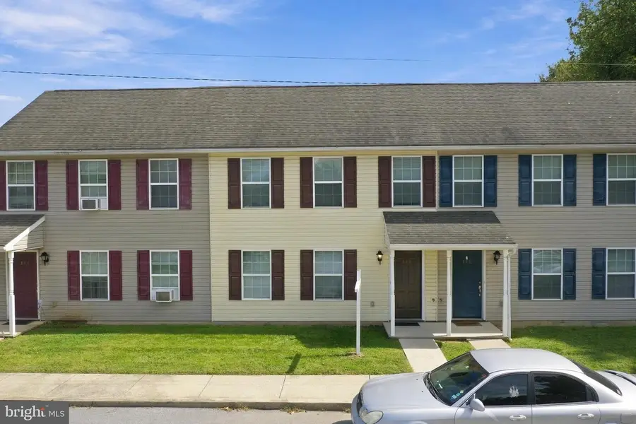 143 S Seneca St, Shippensburg, PA 17257 - #2