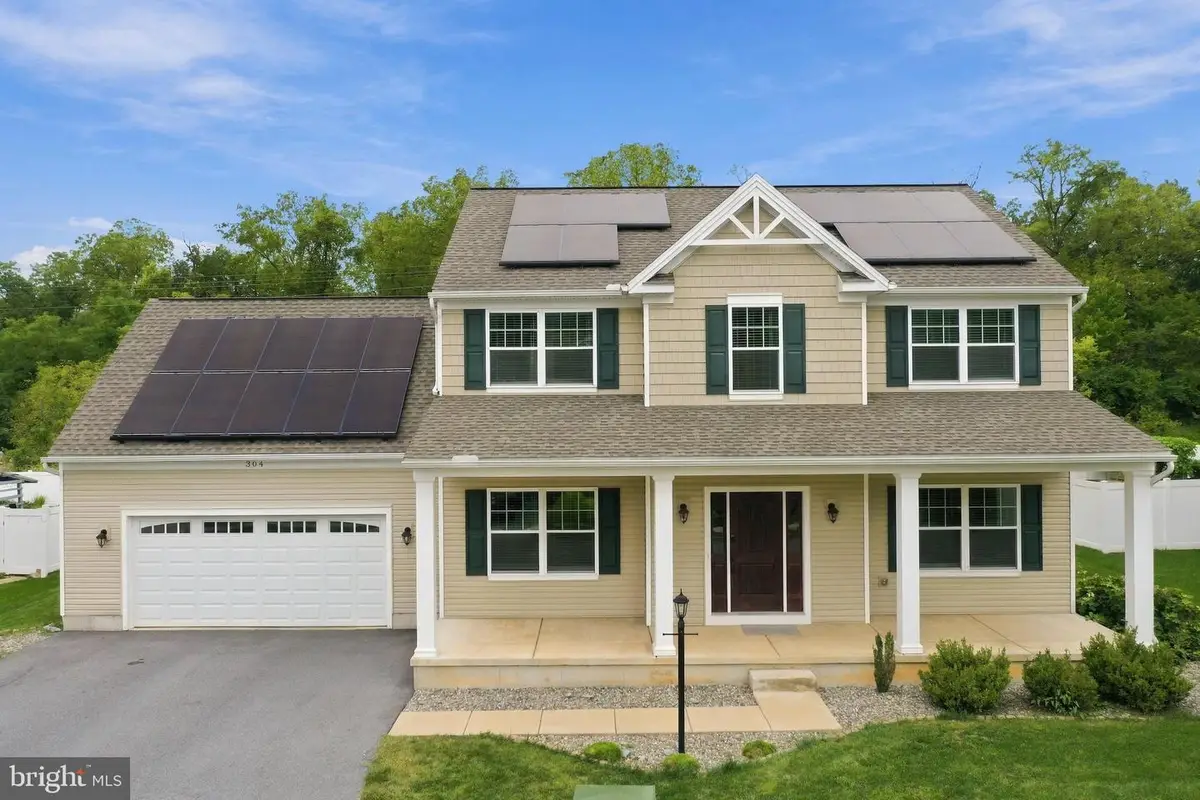 304 Lexington Ln, Shippensburg, PA 17257 - #1
