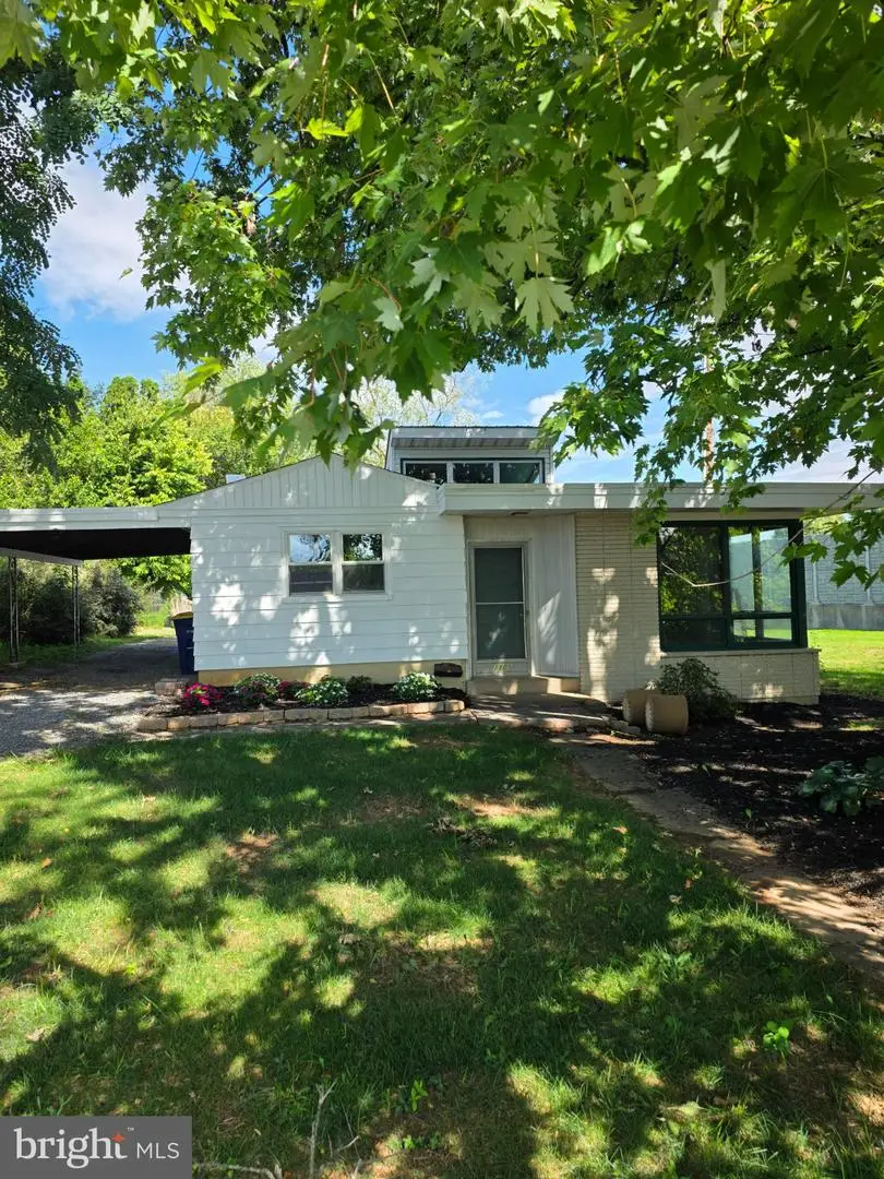 1109 Rana Villa Ave, Camp Hill, PA 17011 - #1