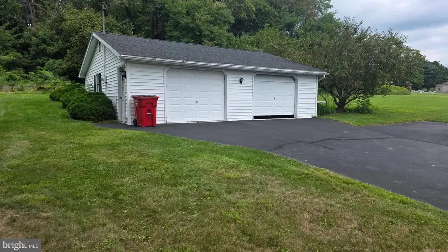 1011 Goodyear Rd, Gardners, PA 17324 - #3