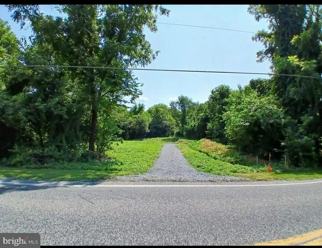 2264 Walnut Bottom Rd, Carlisle, PA 17015 - #1