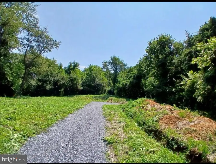 2264 Walnut Bottom Rd, Carlisle, PA 17015 - #3