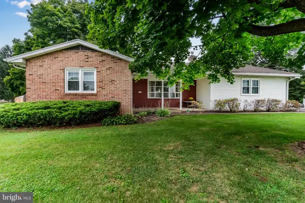 725 Hogestown Rd, MECHANICSBURG, PA 17050