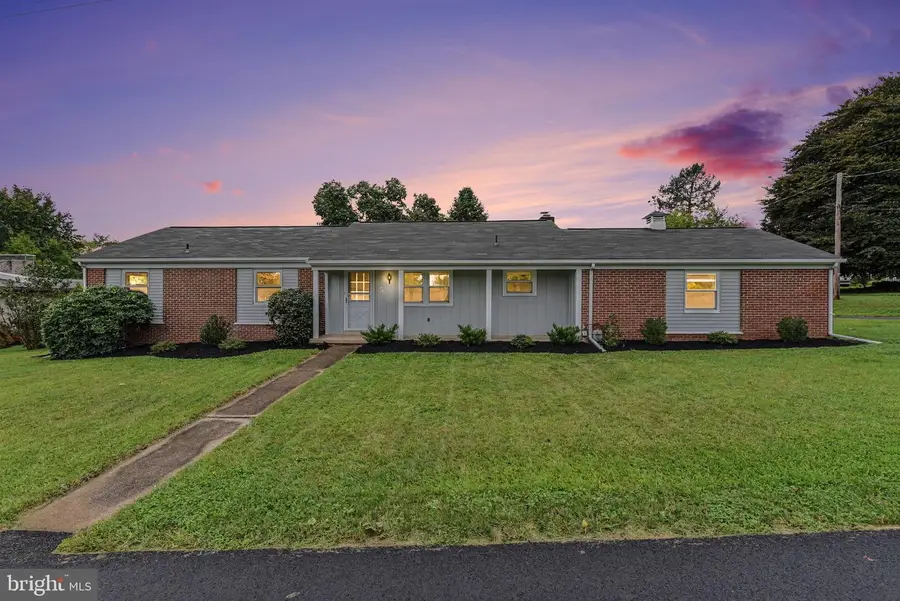 5 Greenway Dr, Mechanicsburg, PA 17055 - #2