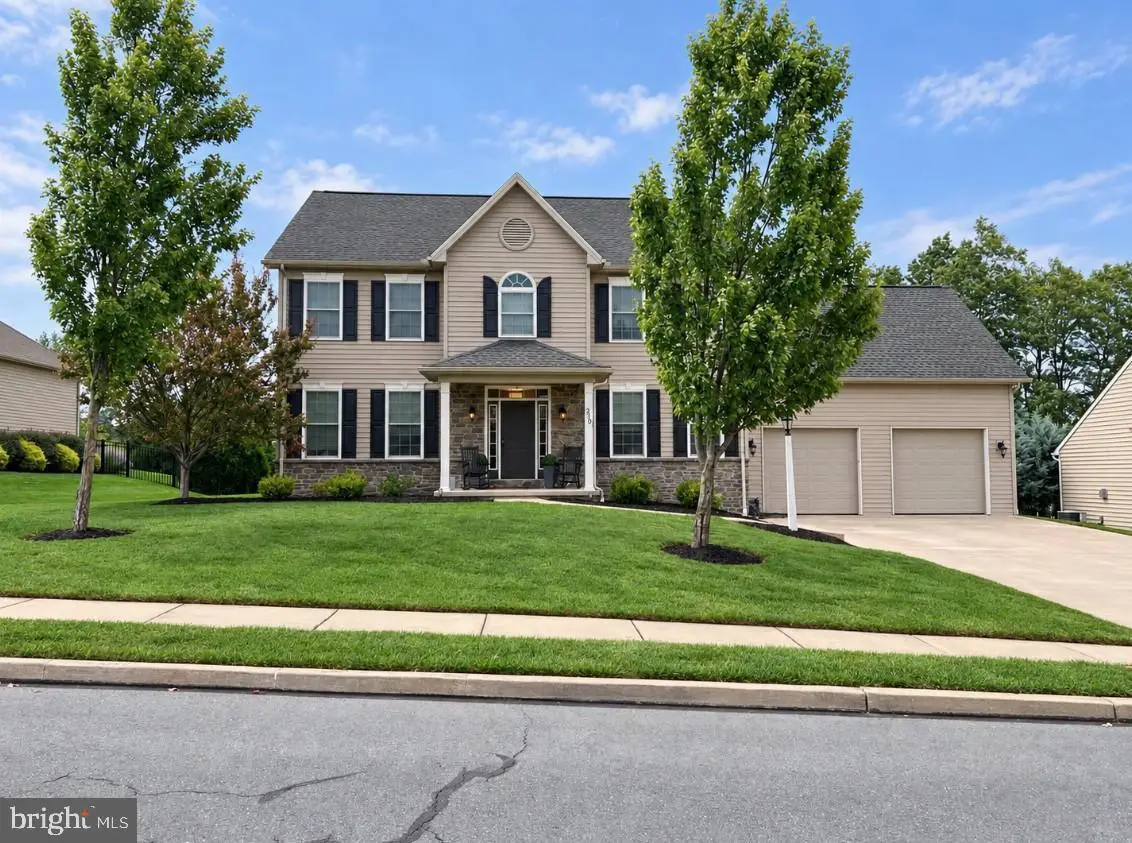 220 Dunbar Dr, Mechanicsburg, PA 17050 - #1