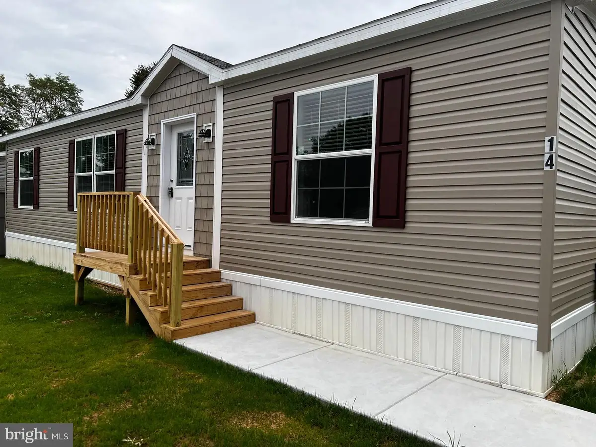 14 Hazel Cir, Mechanicsburg, PA 17050 - #1