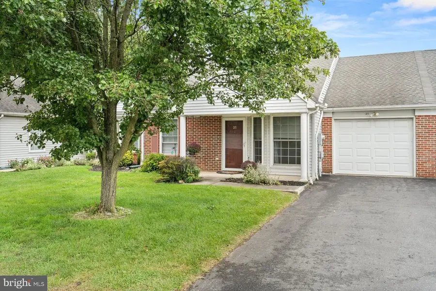 21 Westfields Dr, Mechanicsburg, PA 17050 - #2