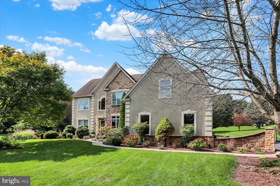 581 Lucinda Ln, Mechanicsburg, PA 17055 - #2