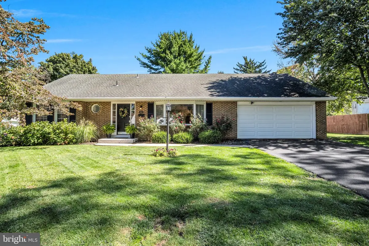 503 Ellen Rd, Camp Hill, PA 17011 - #1