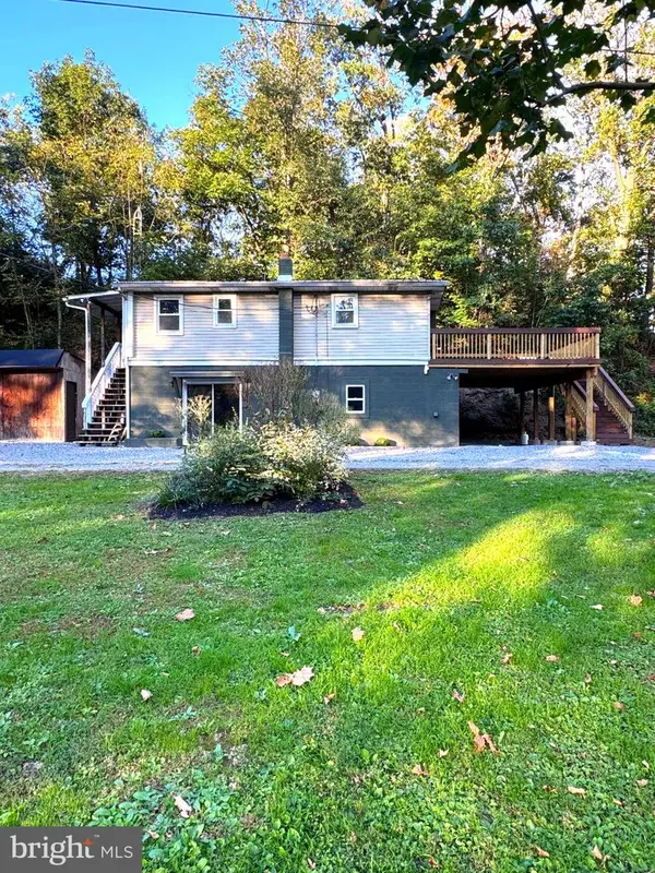 45 Waterside Dr, CARLISLE, PA 17015