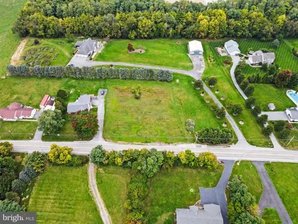 1204 W Trindle Rd, MECHANICSBURG, PA 17055