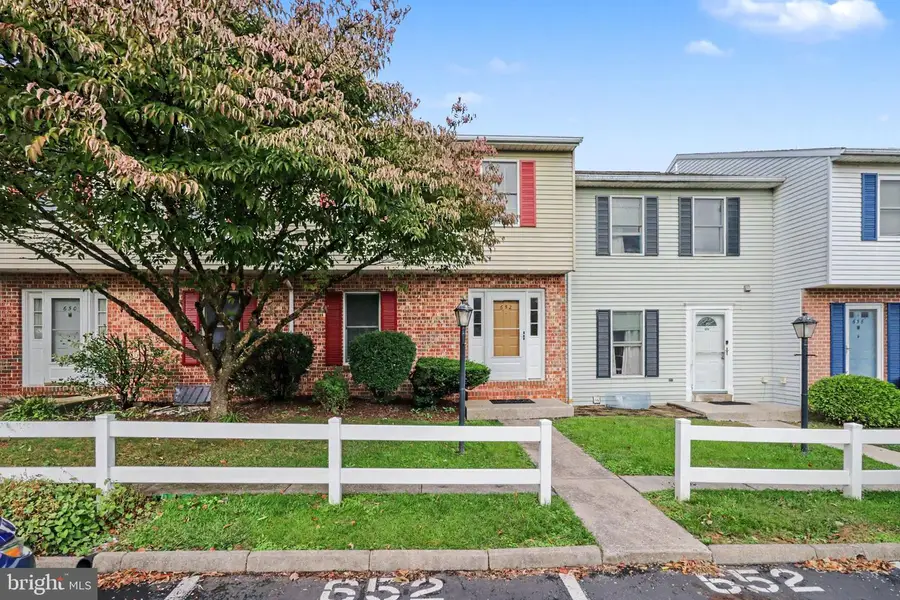 652 Allenview Dr, Mechanicsburg, PA 17055 - #2