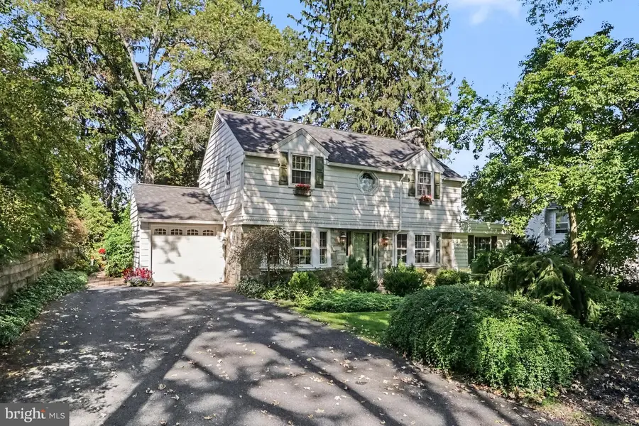 2812 Merion Rd, Camp Hill, PA 17011 - #2