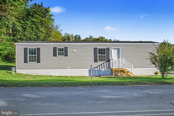 75 Bonnybrook Rd, CARLISLE, PA 17015