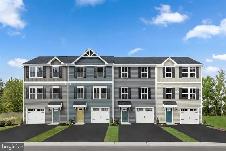 2 Debra Ln #17a, Carlisle, PA 17013 - #1