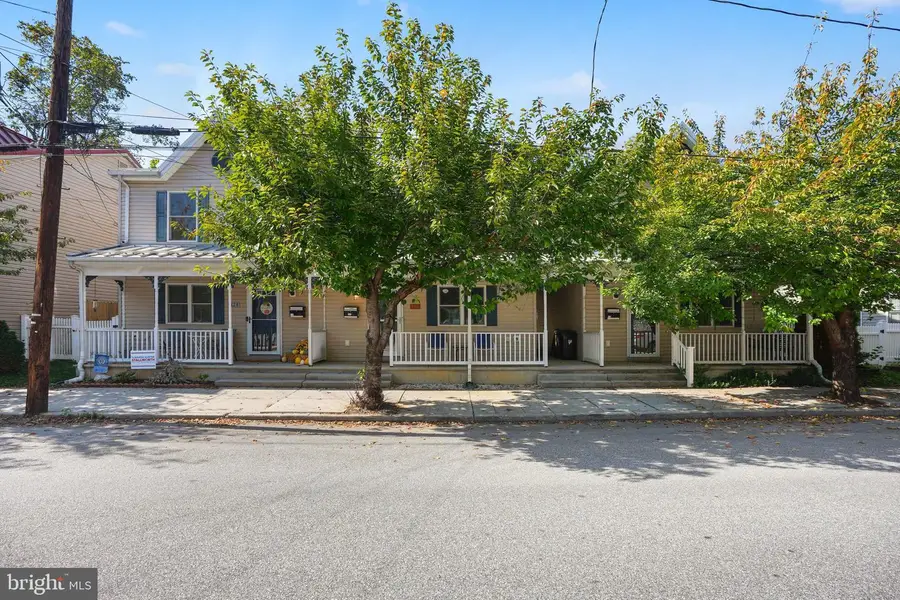 116 N East St, Carlisle, PA 17013 - #2
