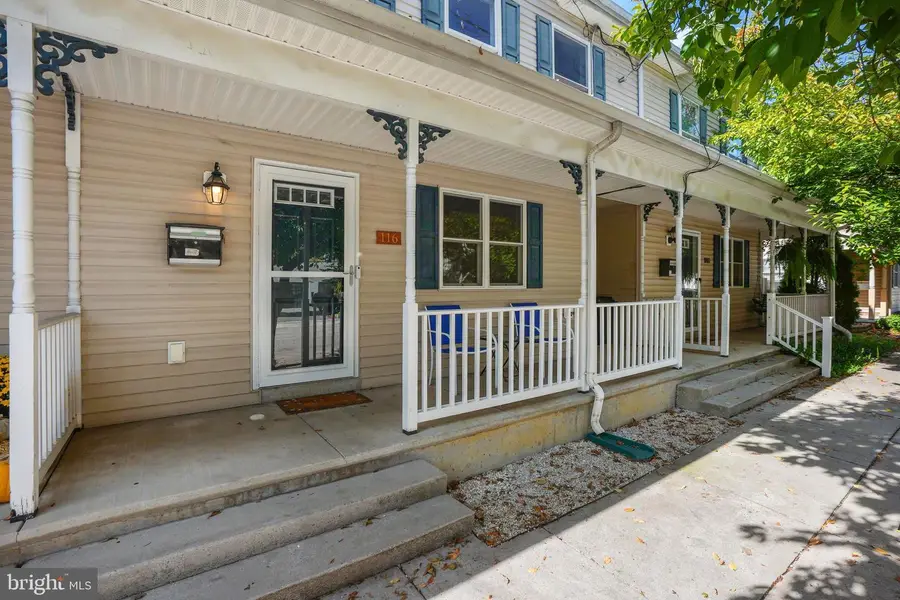 116 N East St, Carlisle, PA 17013 - #3