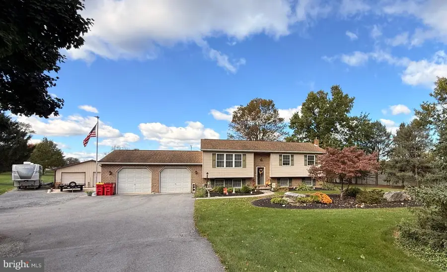 352 Mcallister Church Rd, Carlisle, PA 17015 - #2