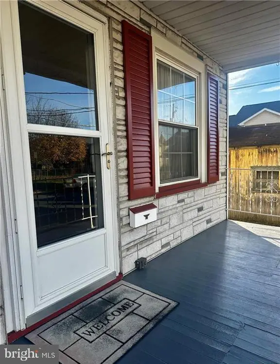 117 N 4th St, Lehighton, PA 18235 - Image #2