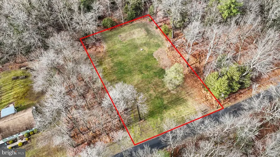 15 Navajo Trl, Albrightsville, PA 18210 - Image #2