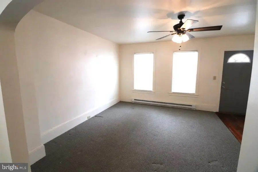 464 Franklin Ave, Palmerton, PA 18071 - Image #3