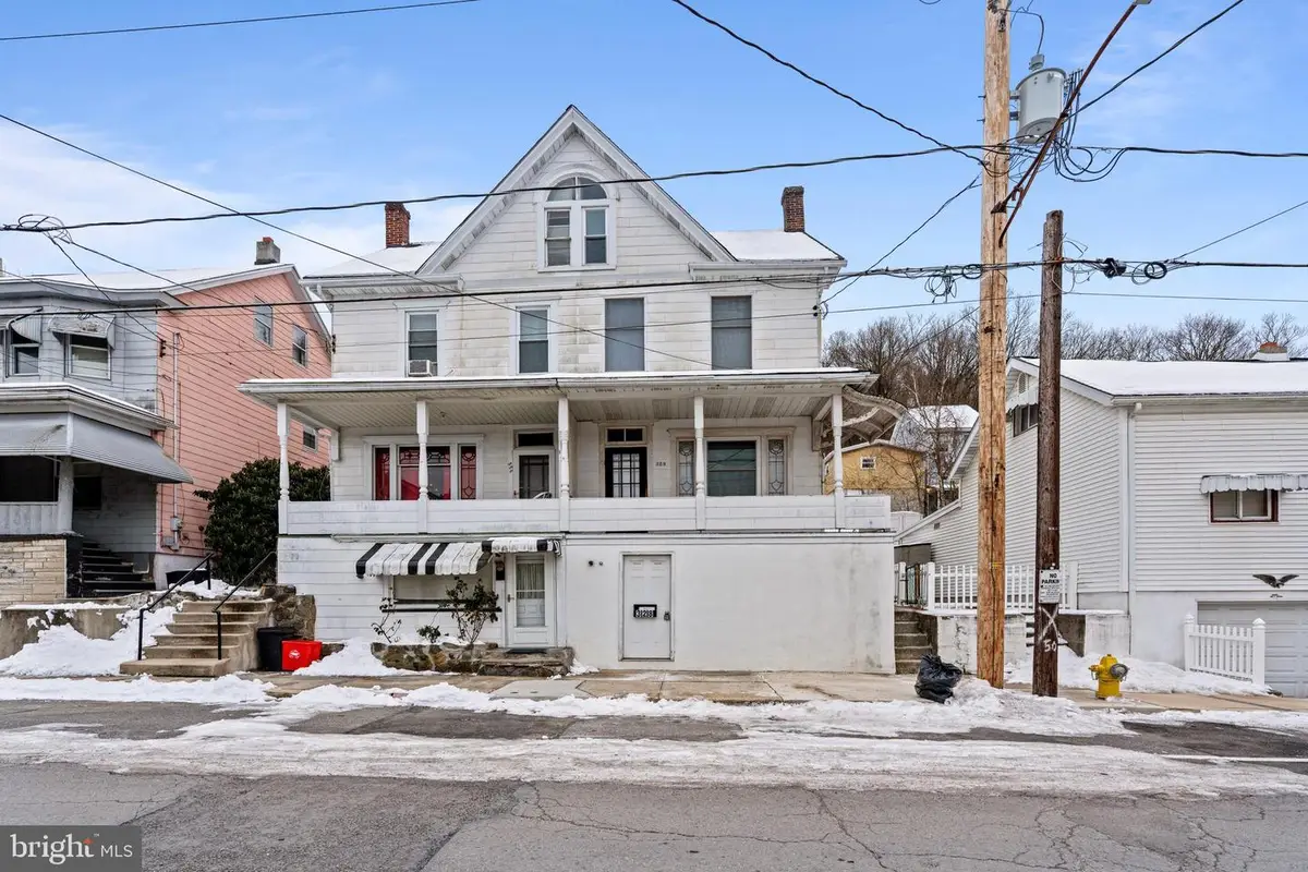 328 W Abbott St, Lansford, PA 18232 - Image #1