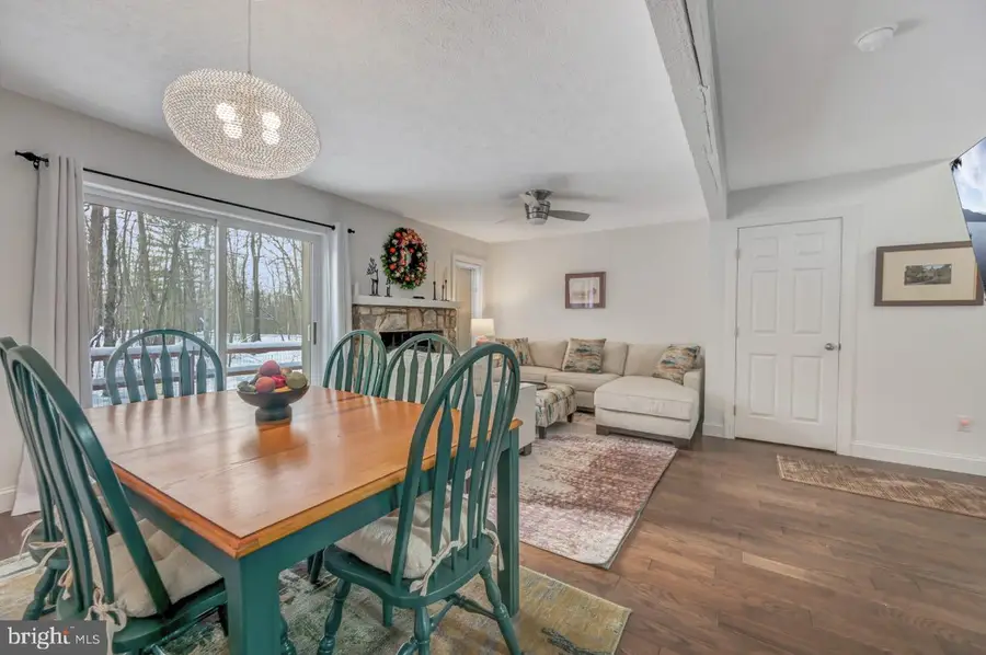 38 Alpine, Lake Harmony, PA 18624 - Image #3