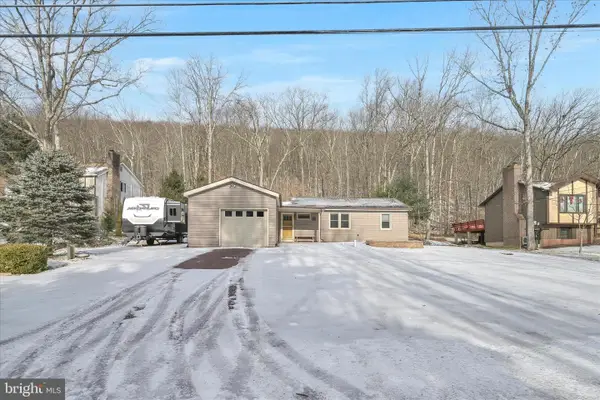 449 Lake Drive, NESQUEHONING, PA 18240
